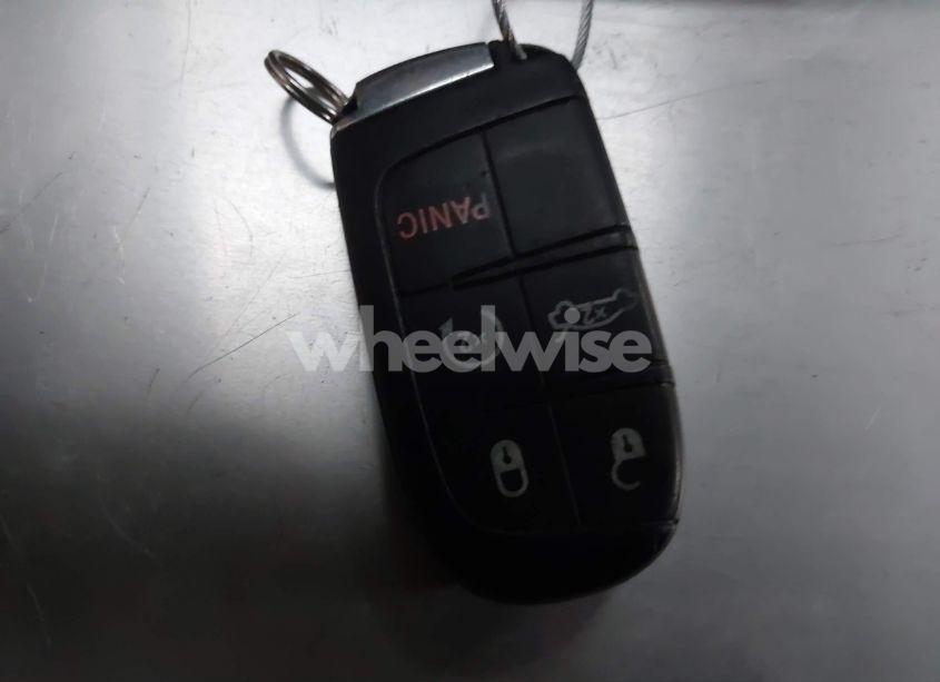 Photo 11 of 2015 Chrysler 300 300S (VIN 2C3CCAGG3FH787418)