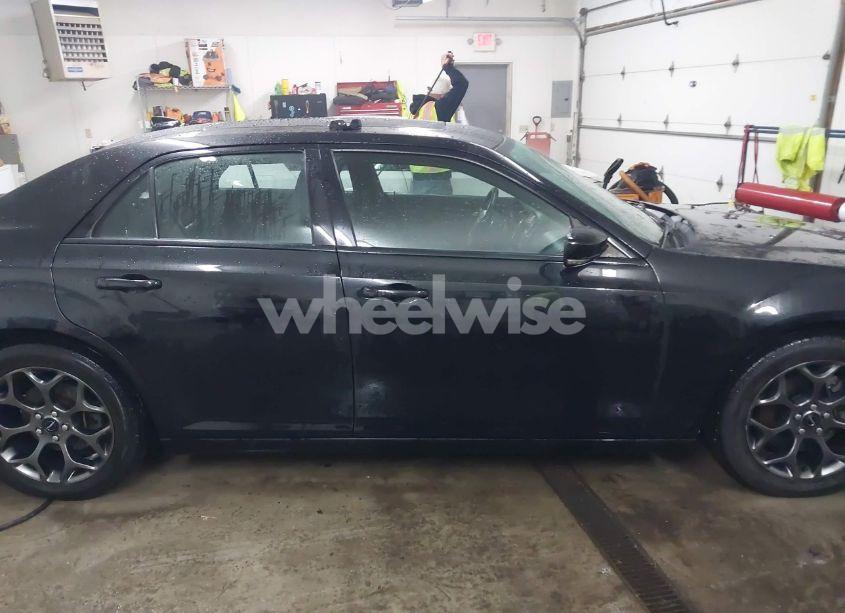 Photo 13 of 2015 Chrysler 300 300S (VIN 2C3CCAGG3FH787418)