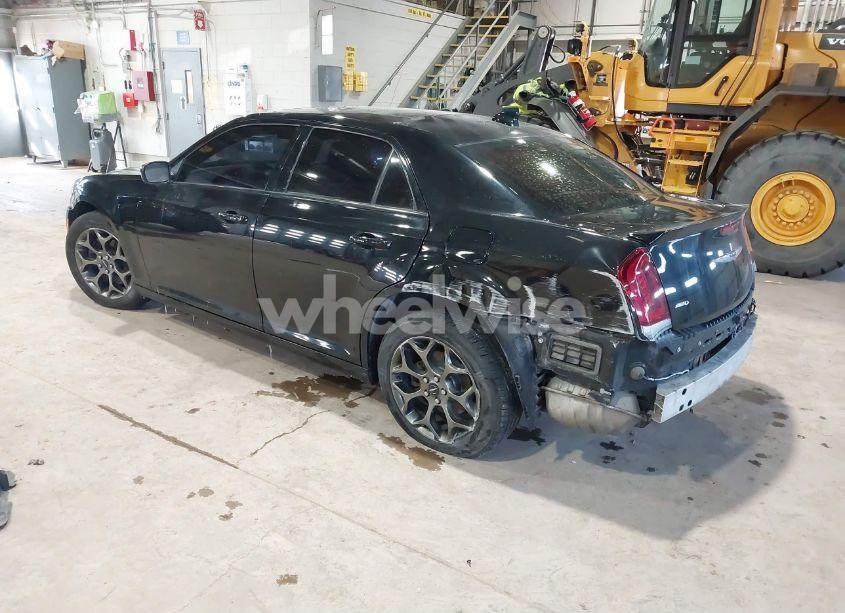 Photo 3 of 2016 Chrysler 300 300S (VIN 2C3CCAGG3GH142379)
