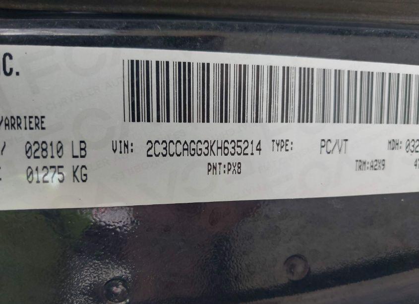 Photo 9 of 2019 Chrysler 300 S (VIN 2C3CCAGG3KH635214)