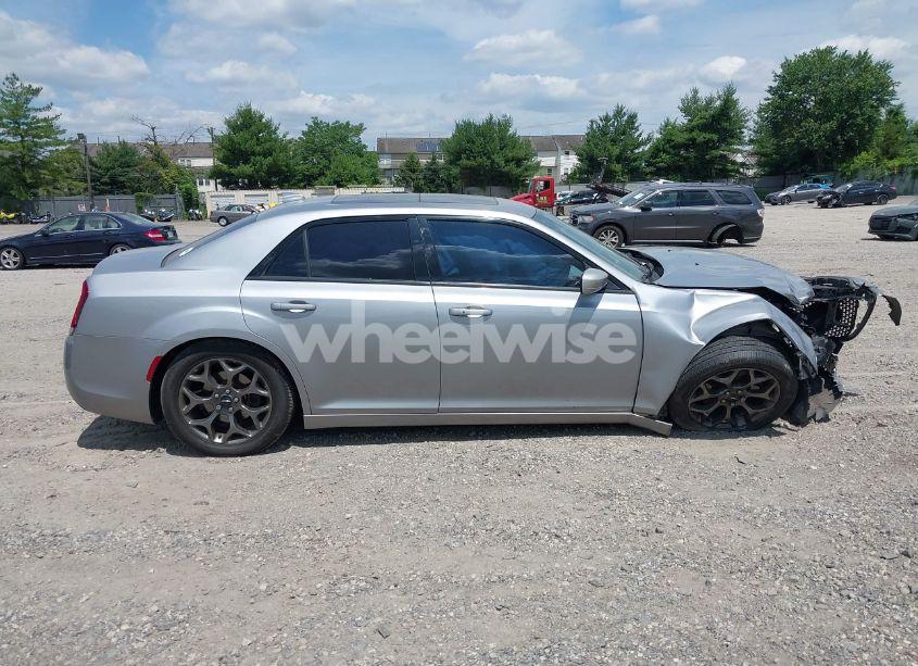 Photo 13 of 2015 Chrysler 300 300S (VIN 2C3CCAGG4FH787184)