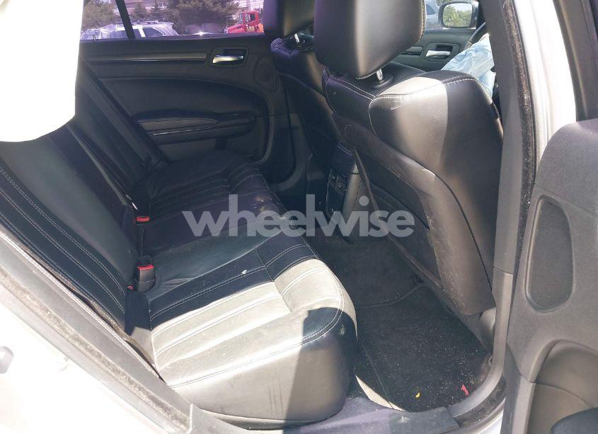 Photo 8 of 2015 Chrysler 300 300S (VIN 2C3CCAGG4FH787184)