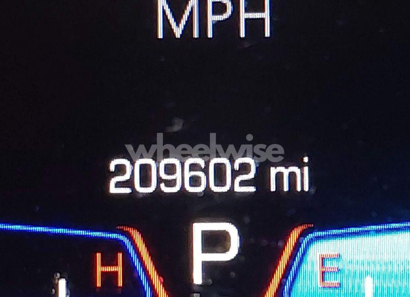 Photo 16 of 2015 Chrysler 300 300S (VIN 2C3CCAGG4FH892372)