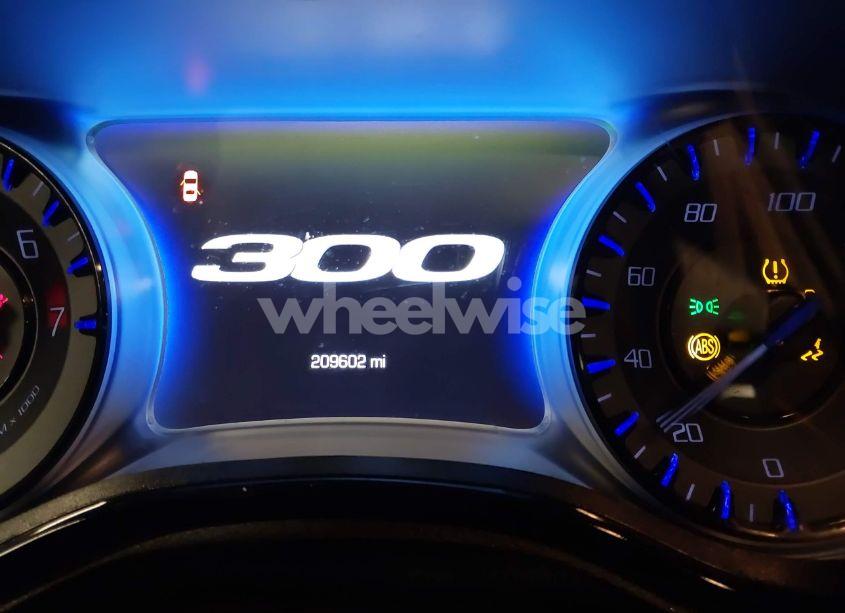 Photo 7 of 2015 Chrysler 300 300S (VIN 2C3CCAGG4FH892372)