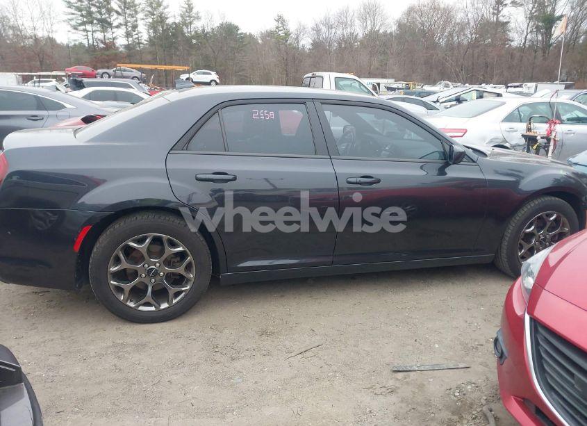 Photo 13 of 2015 Chrysler 300 300S (VIN 2C3CCAGG5FH814392)
