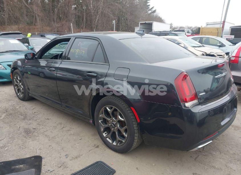 Photo 3 of 2015 Chrysler 300 300S (VIN 2C3CCAGG5FH814392)