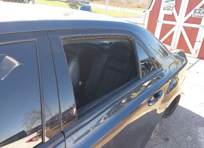 Photo 16 of 2016 Chrysler 300 300S (VIN 2C3CCAGG5GH304786)