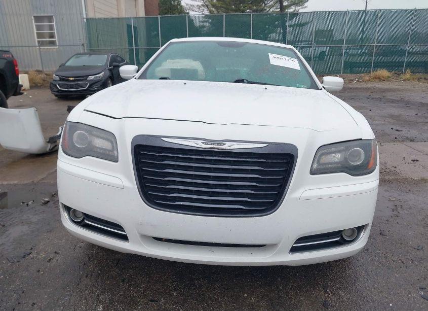 Photo 13 of 2014 Chrysler 300 300S (VIN 2C3CCAGG6EH240089)