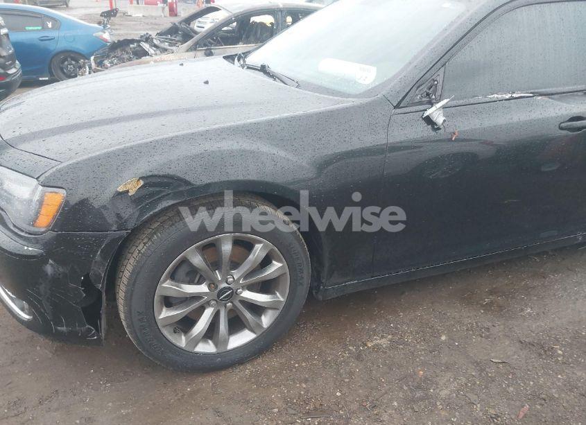 Photo 6 of 2014 Chrysler 300 300S (VIN 2C3CCAGG6EH352911)