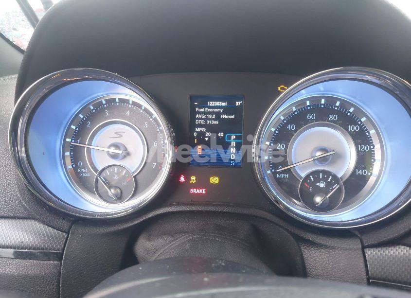 Photo 7 of 2014 Chrysler 300 300S (VIN 2C3CCAGG6EH352911)