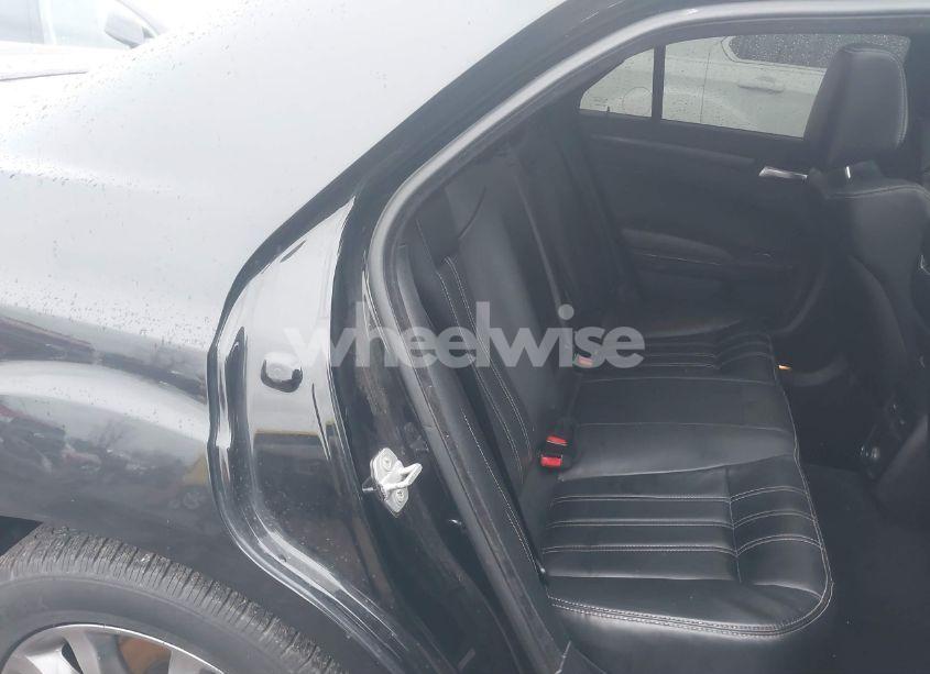 Photo 8 of 2014 Chrysler 300 300S (VIN 2C3CCAGG6EH352911)