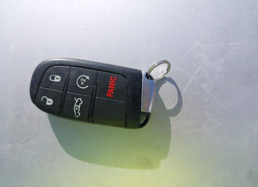 Photo 11 of 2015 Chrysler 300 300S (VIN 2C3CCAGG6FH814448)