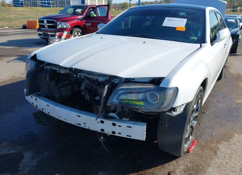 Photo 6 of 2015 Chrysler 300 300S (VIN 2C3CCAGG6FH814448)