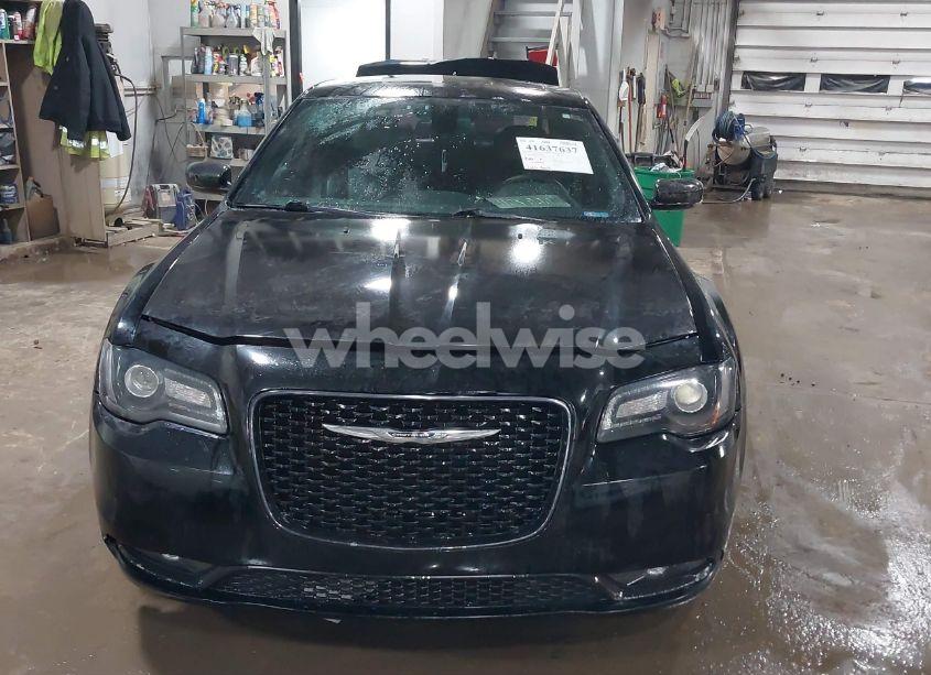 Photo 13 of 2016 Chrysler 300 300S (VIN 2C3CCAGG6GH287822)