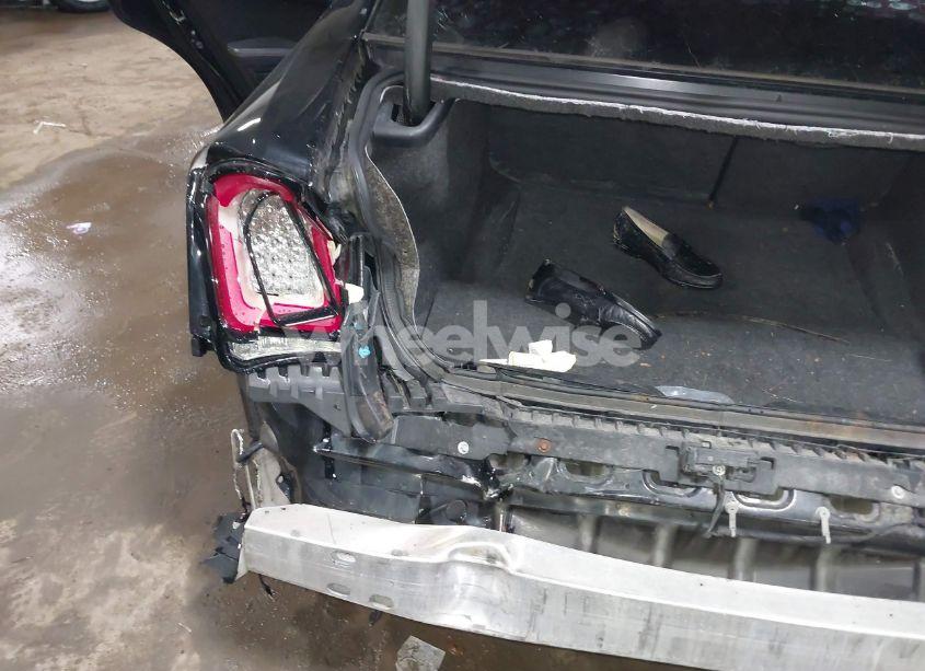 Photo 6 of 2016 Chrysler 300 300S (VIN 2C3CCAGG6GH287822)