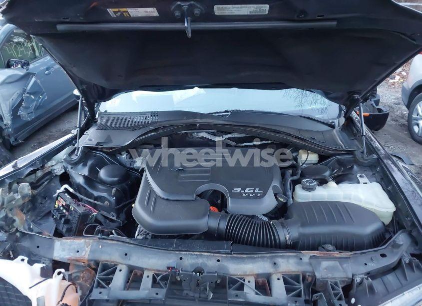 Photo 10 of 2015 Chrysler 300 300S (VIN 2C3CCAGG7FH904546)