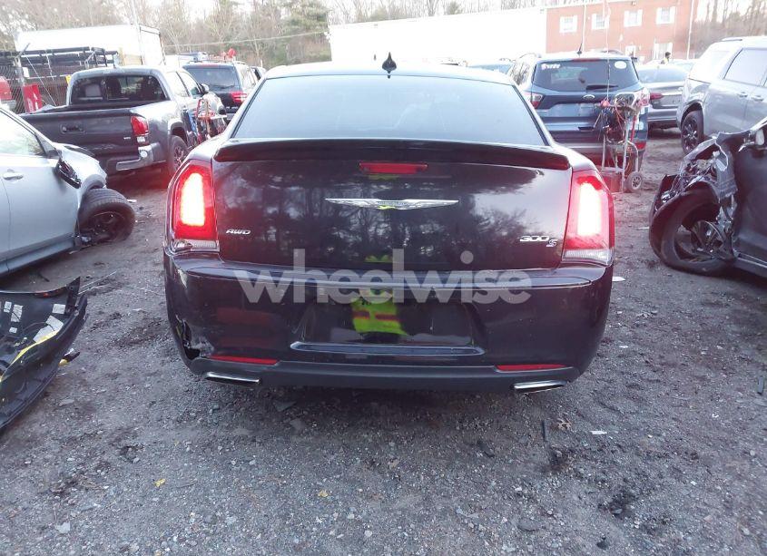 Photo 16 of 2015 Chrysler 300 300S (VIN 2C3CCAGG7FH904546)