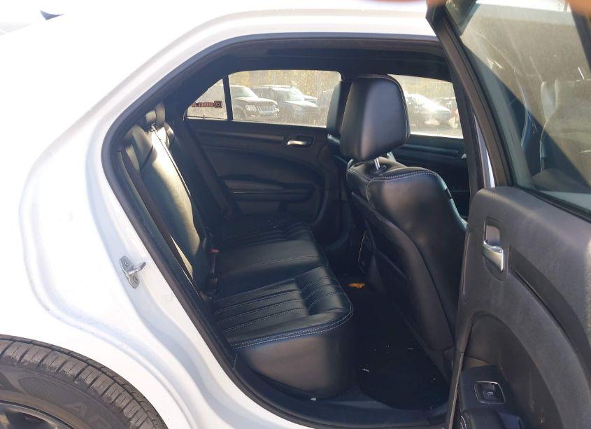 Photo 8 of 2015 Chrysler 300 300S (VIN 2C3CCAGG7FH909052)