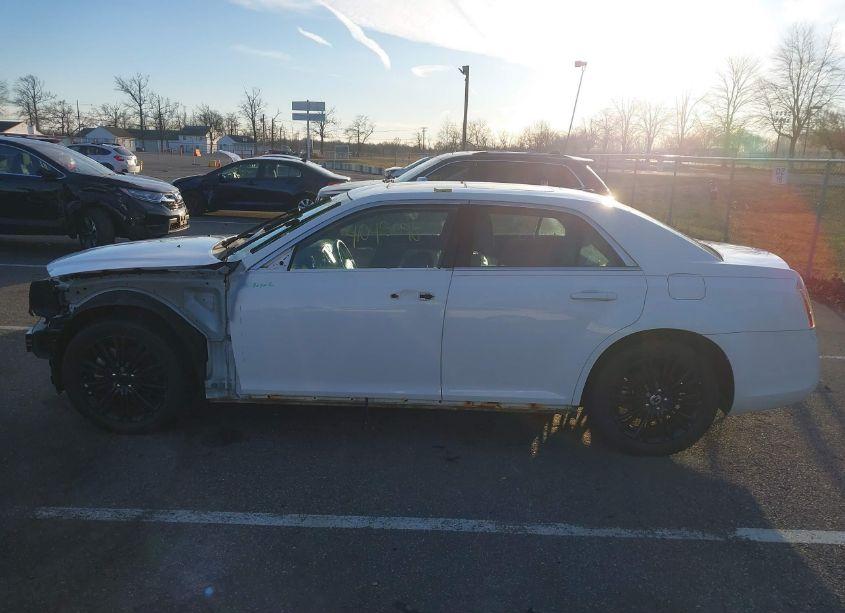 Photo 14 of 2012 Chrysler 300 S V6 (VIN 2C3CCAGG8CH160211)