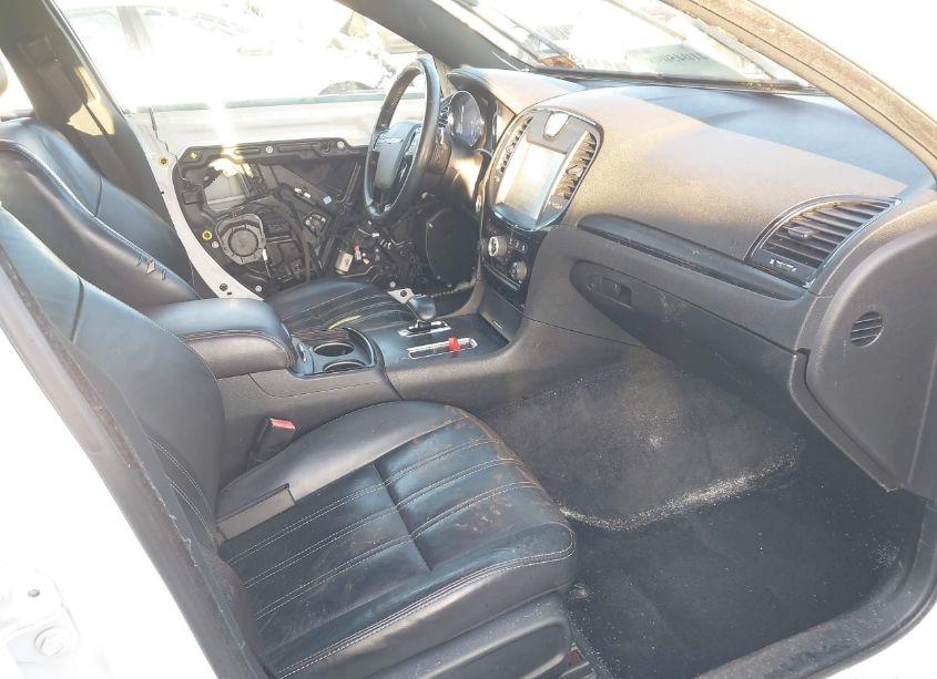 Photo 5 of 2012 Chrysler 300 S V6 (VIN 2C3CCAGG8CH160211)