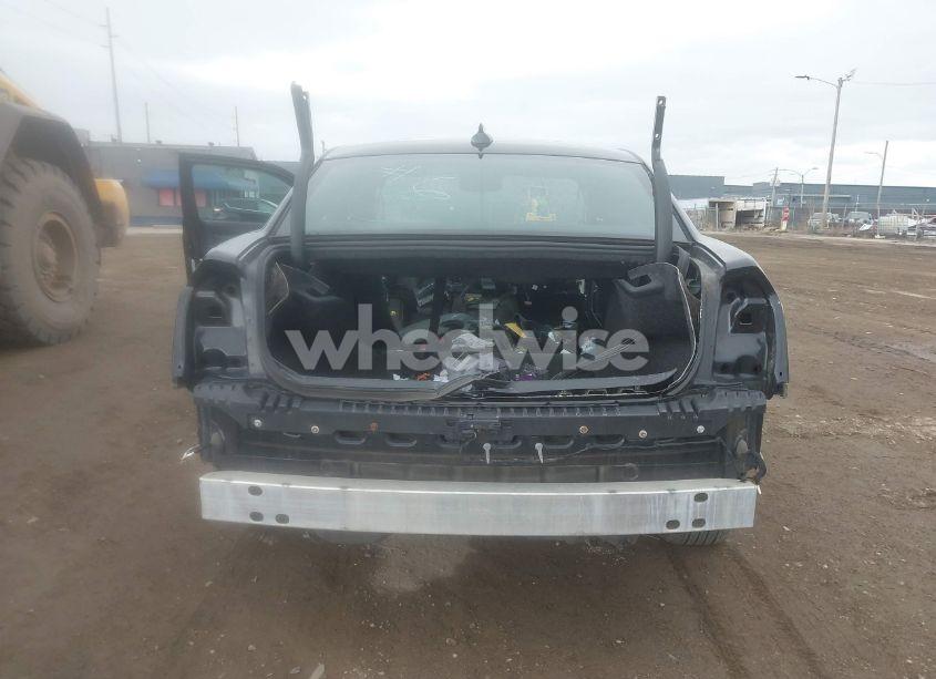 Photo 16 of 2016 Chrysler 300 (VIN 2C3CCAGG8GH296361)