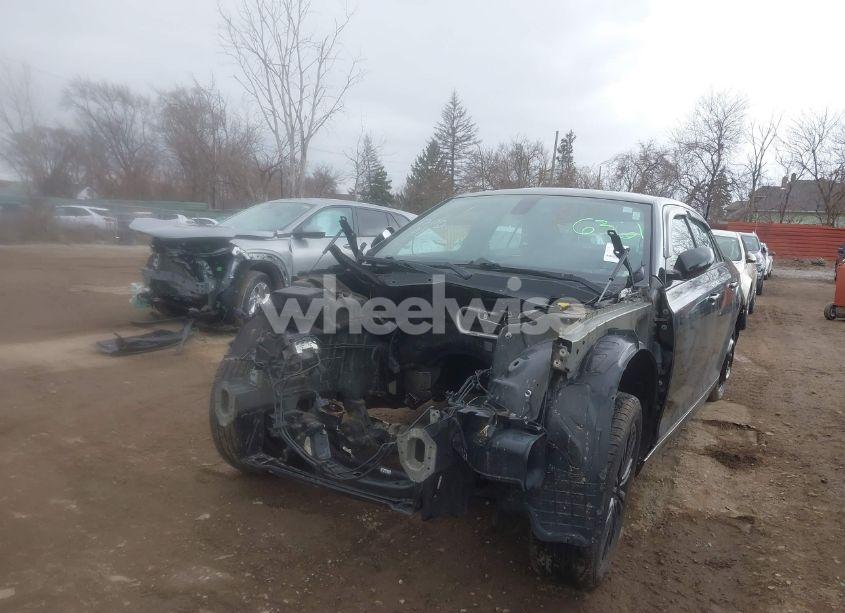 Photo 6 of 2016 Chrysler 300 (VIN 2C3CCAGG8GH296361)