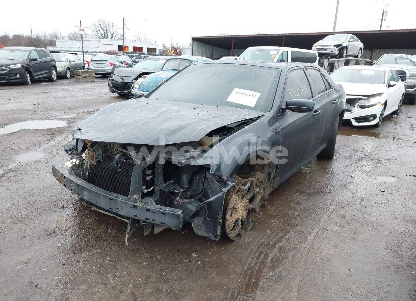 Photo 6 of 2019 Chrysler 300 300S AWD (VIN 2C3CCAGG8KH637069)