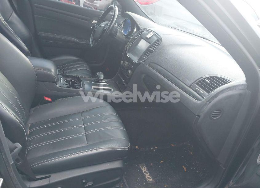 Photo 5 of 2014 Chrysler 300 300S (VIN 2C3CCAGG9EH361487)
