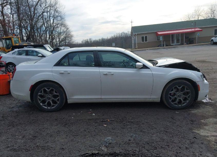 Photo 13 of 2015 Chrysler 300 (VIN 2C3CCAGG9FH808871)
