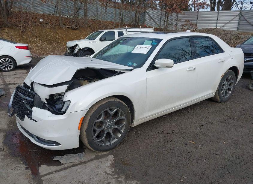 Photo 2 of 2015 Chrysler 300 (VIN 2C3CCAGG9FH808871)