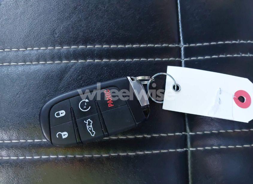 Photo 11 of 2016 Chrysler 300 300S (VIN 2C3CCAGG9GH170915)