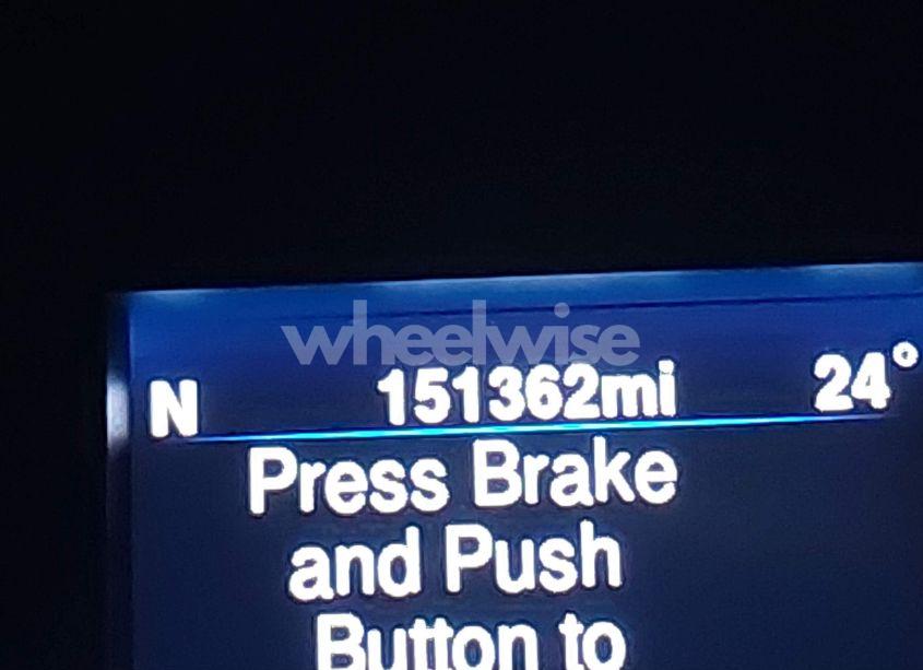 Photo 16 of 2014 Chrysler 300 300S (VIN 2C3CCAGGXEH384728)