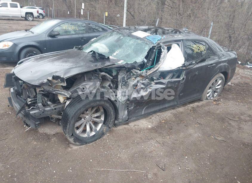 Photo 2 of 2015 Chrysler 300 300S (VIN 2C3CCAGGXFH793040)