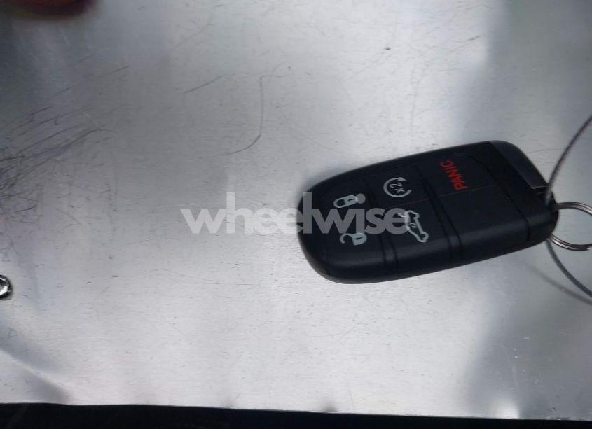 Photo 11 of 2014 Chrysler 300 300S (VIN 2C3CCAGT3EH236935)