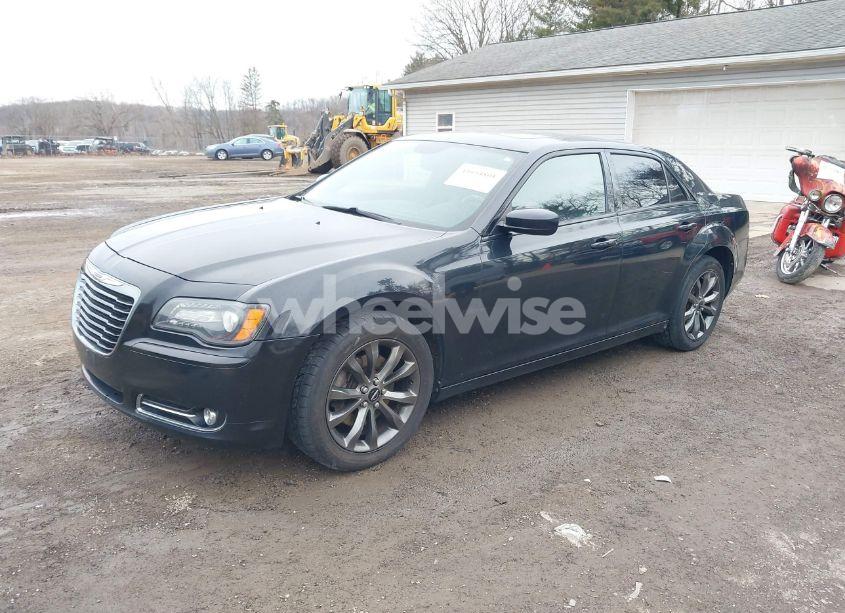 Photo 2 of 2014 Chrysler 300 300S (VIN 2C3CCAGT3EH236935)