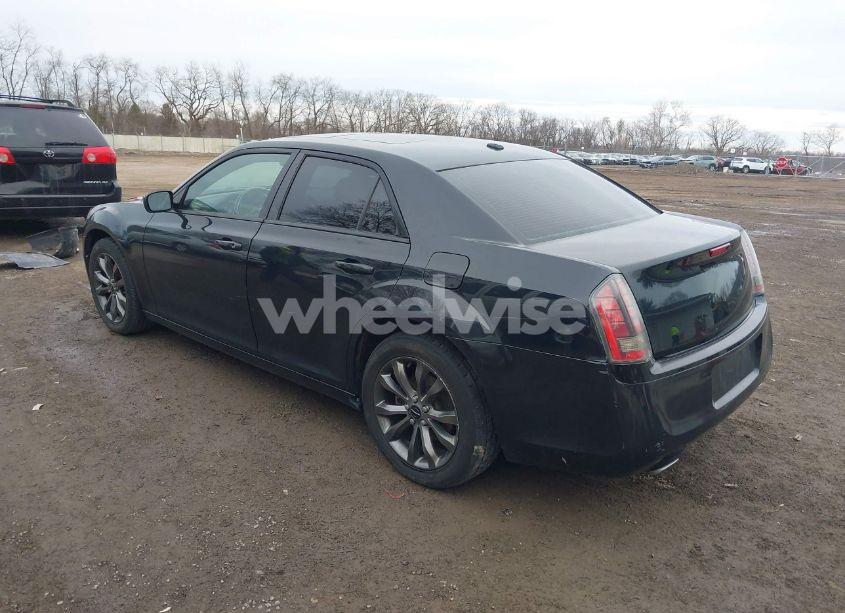 Photo 3 of 2014 Chrysler 300 300S (VIN 2C3CCAGT3EH236935)