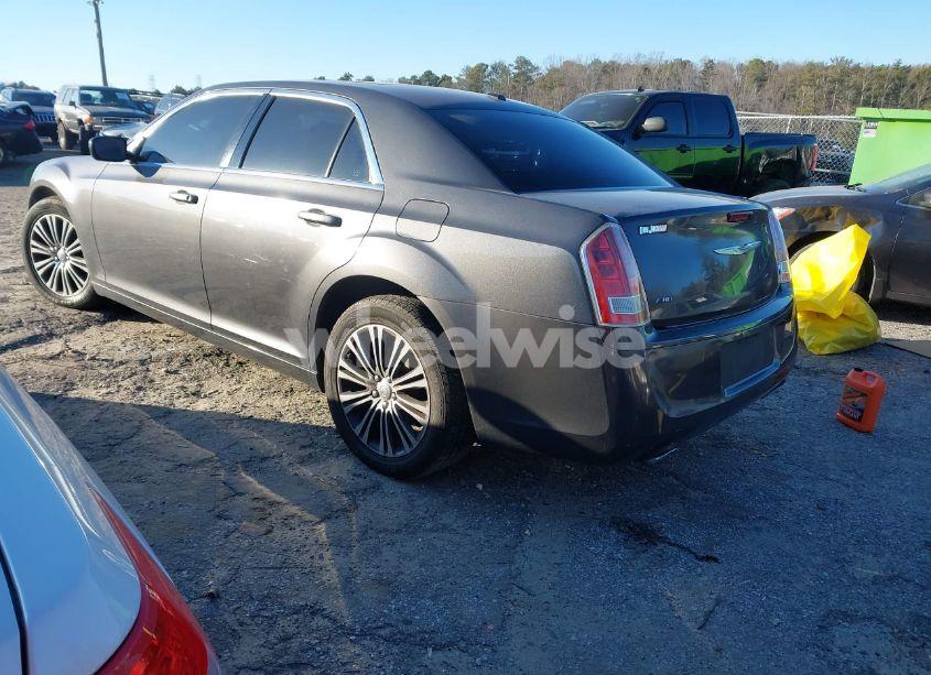 Photo 3 of 2013 Chrysler 300 300S (VIN 2C3CCAGT5DH652855)