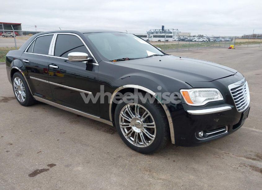 2012 Chrysler 300 LIMITED (VIN 2C3CCAHG0CH130022) main photo