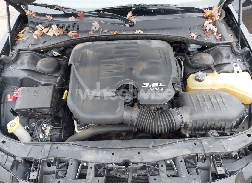 Photo 10 of 2012 Chrysler 300 LIMITED (VIN 2C3CCAHG0CH130022)