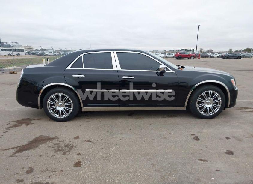 Photo 13 of 2012 Chrysler 300 LIMITED (VIN 2C3CCAHG0CH130022)