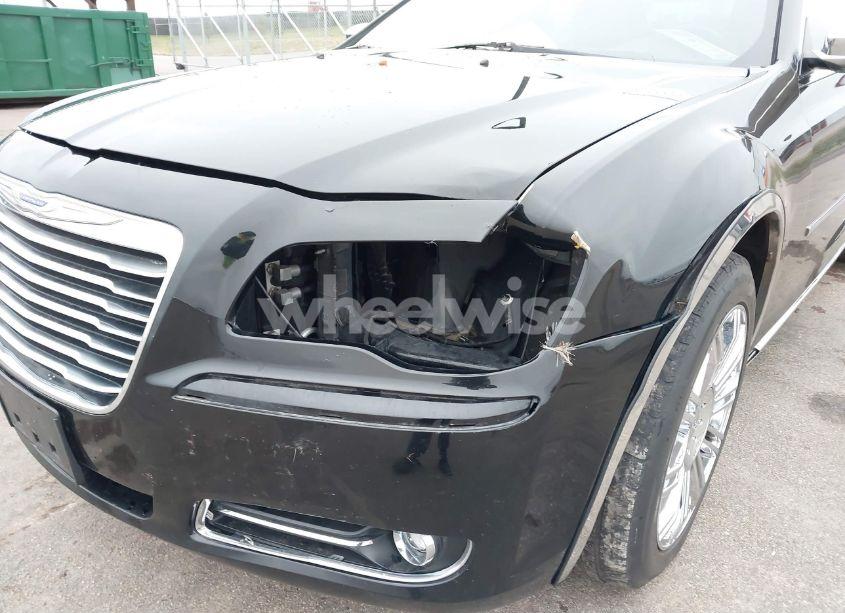 Photo 6 of 2012 Chrysler 300 LIMITED (VIN 2C3CCAHG0CH130022)