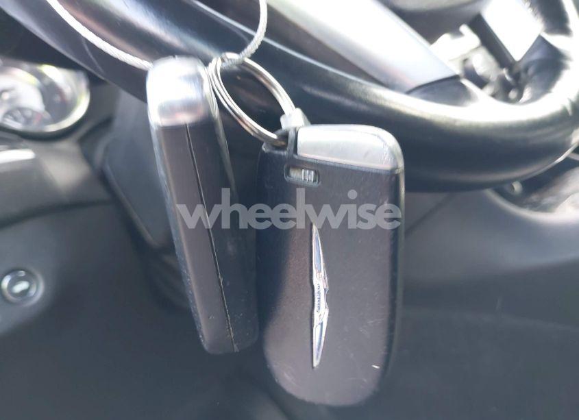 Photo 11 of 2012 Chrysler 300 LIMITED (VIN 2C3CCAHG1CH122981)