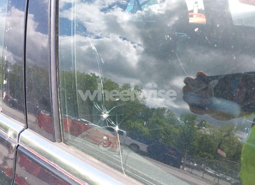 Photo 12 of 2012 Chrysler 300 LIMITED (VIN 2C3CCAHG1CH122981)