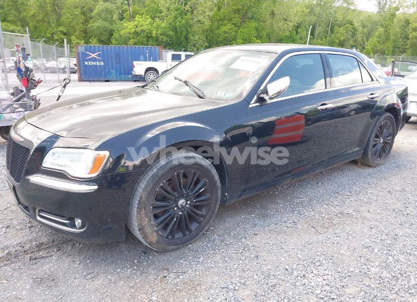 Photo 2 of 2012 Chrysler 300 LIMITED (VIN 2C3CCAHG1CH122981)