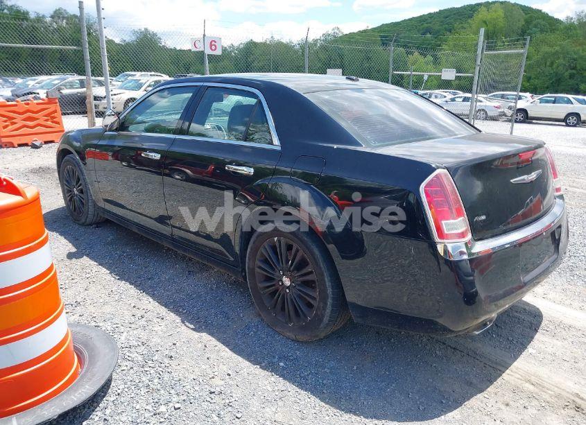 Photo 3 of 2012 Chrysler 300 LIMITED (VIN 2C3CCAHG1CH122981)