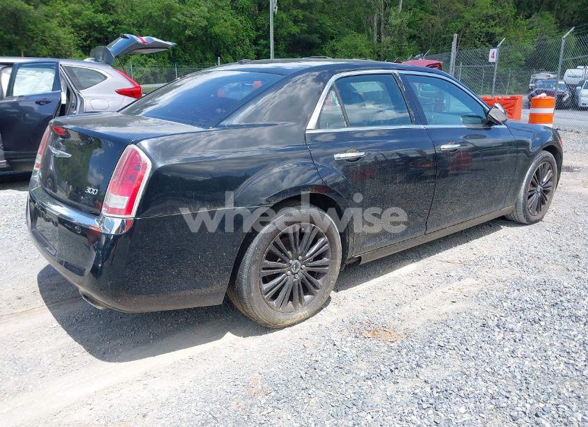 Photo 4 of 2012 Chrysler 300 LIMITED (VIN 2C3CCAHG1CH122981)
