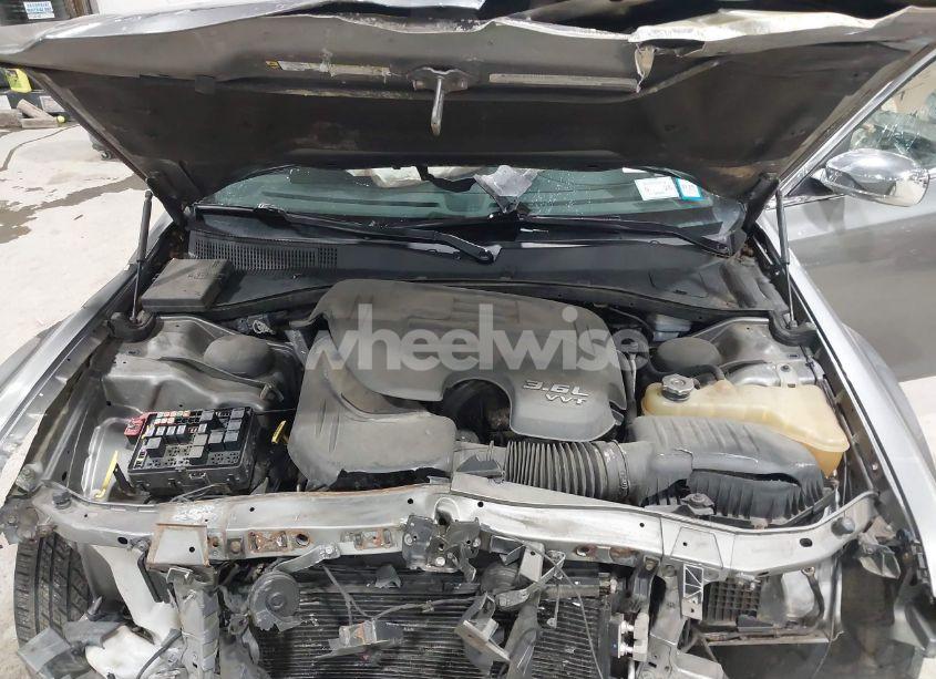 Photo 10 of 2012 Chrysler 300 LIMITED (VIN 2C3CCAHG4CH184942)