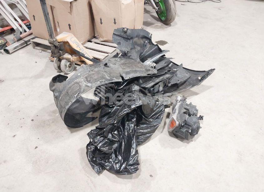 Photo 12 of 2012 Chrysler 300 LIMITED (VIN 2C3CCAHG4CH184942)