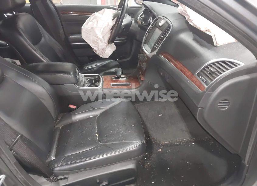 Photo 5 of 2012 Chrysler 300 LIMITED (VIN 2C3CCAHG4CH184942)