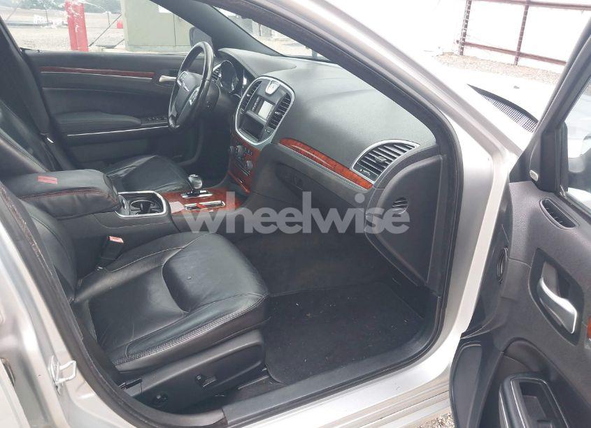 Photo 5 of 2012 Chrysler 300 LIMITED (VIN 2C3CCAHG5CH217107)